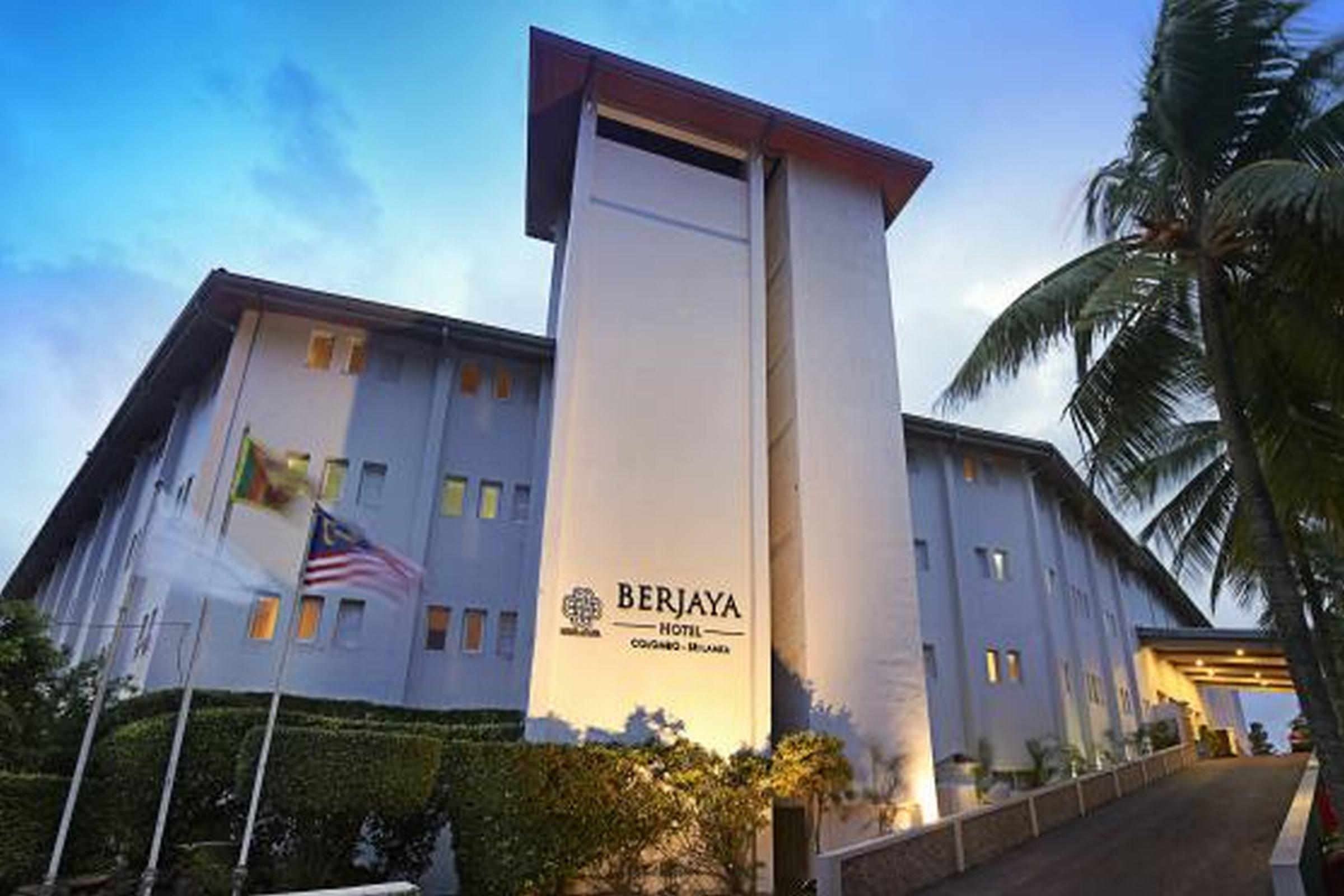 Berjaya Hotel Colombo Dehiwala-Mount Lavinia Exterior photo